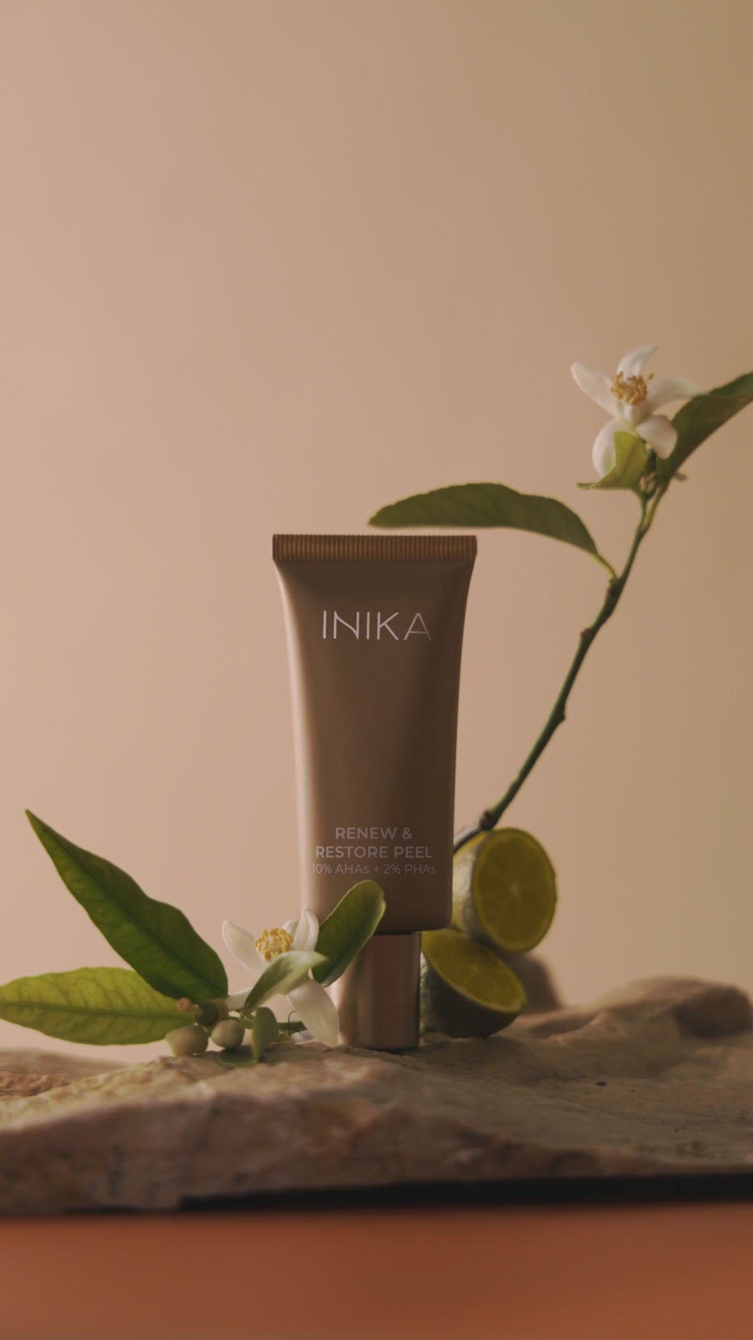 INIKA Organic - Renew + Restore Peel