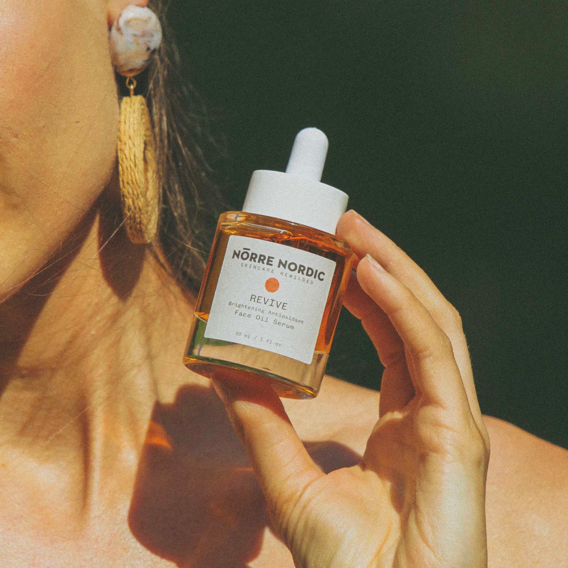 NÖRRE NORDIC - REVIVE Brightening Antioxidant Face Oil Serum